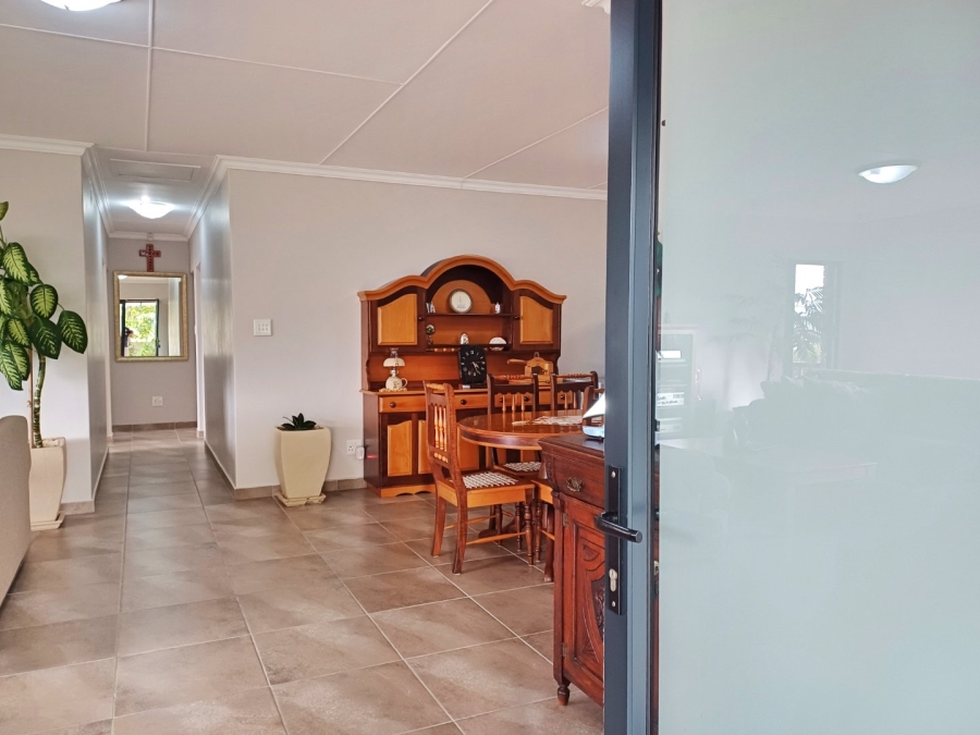 3 Bedroom Property for Sale in Reebok Western Cape